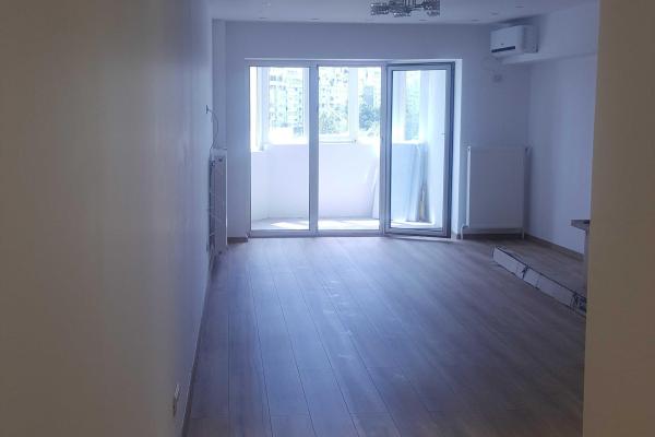 Rond Alba Iulia Decebal Spatiu birouri 4 camere 120mp
