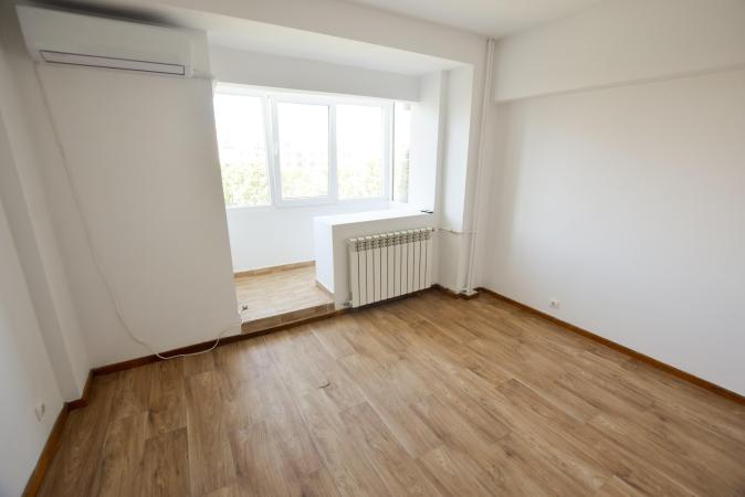 Bulevardul Unirii Fantani Spatiu birouri 4 camere 100mp