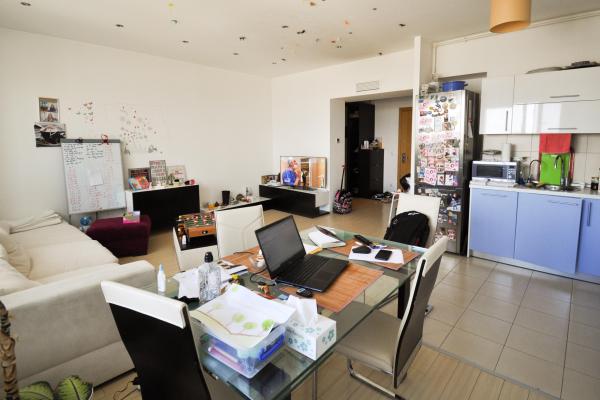 Apartament 3 camere - 84 mp - Rin Grand Hotel - view larg catre exterior