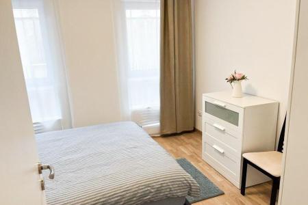 Unirii Coposu Calea Calarasi Apart 2 camere Bloc Nou Centrala