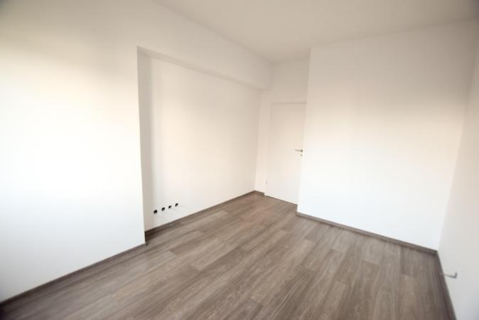 Muncii Calea Calarasi Delea Apart doua Camere Bloc Nou Centrala