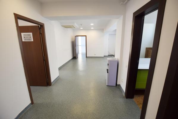 13 Septembrie Spatiu birouri / comercial  4 camere 100mp
