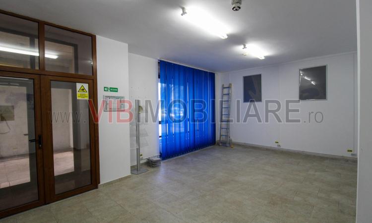 Eroilor Stirbei Berzei Spatiu birouri/comercial Doua camere