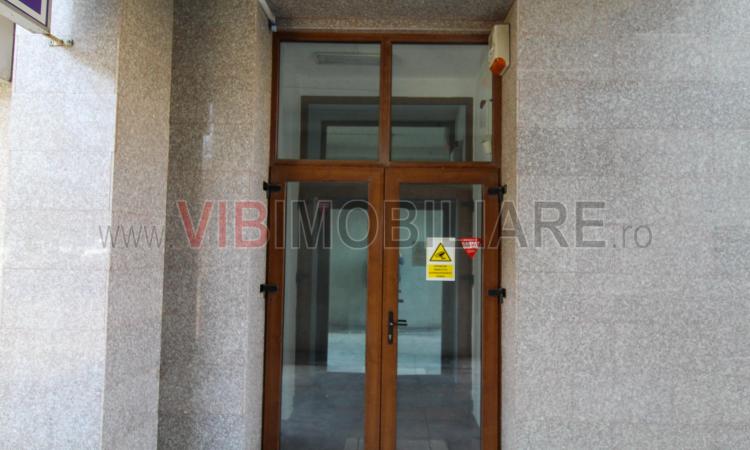 Eroilor Stirbei Berzei Spatiu birouri/comercial Doua camere