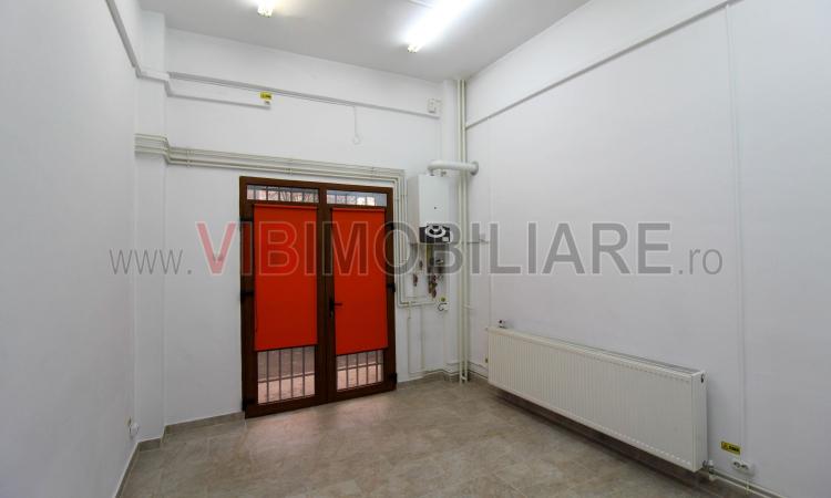 Eroilor Stirbei Berzei Spatiu birouri/comercial Doua camere