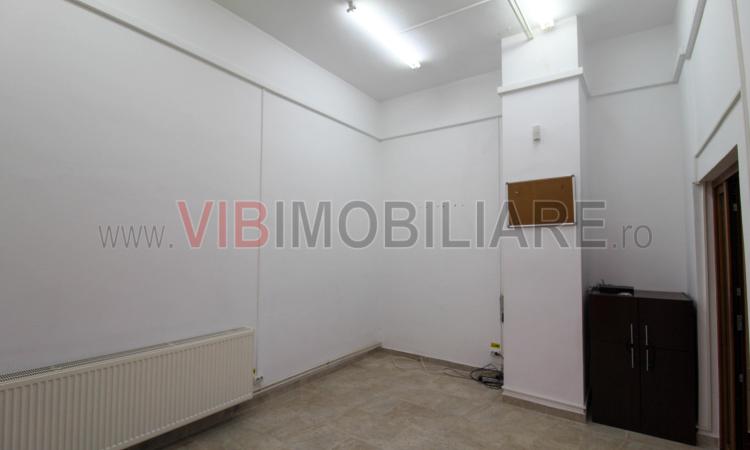 Eroilor Stirbei Berzei Spatiu birouri/comercial Doua camere