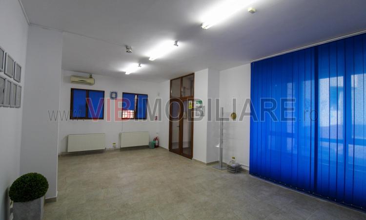 Eroilor Stirbei Berzei Spatiu birouri/comercial Doua camere