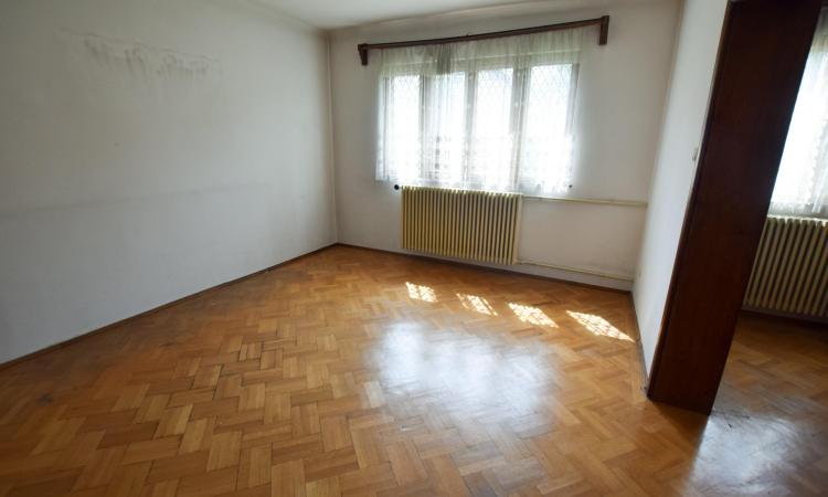 Decebal Rond Baba Novac Vila D+P+1+M 230mp Curte Centrala