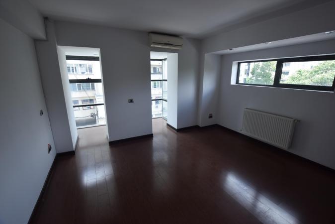 Bd Unirii Rond Alba Iulia Spatiu birouri 3 camere 110mp