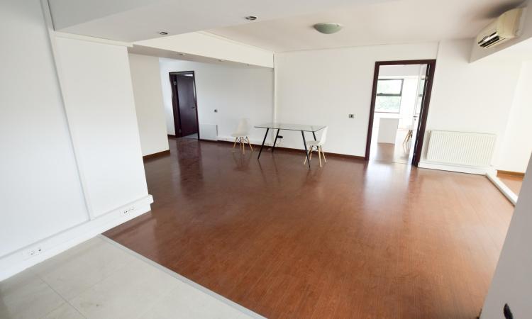 Bd Unirii Rond Alba Iulia Spatiu birouri 3 cam 110mp