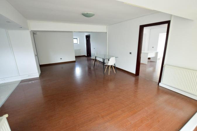 Bd Unirii Rond Alba Iulia Spatiu birouri 3 cam 110mp