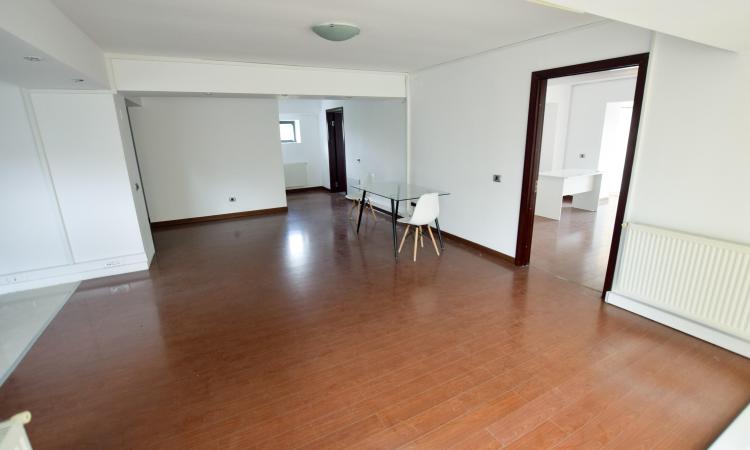 Bd Unirii Rond Alba Iulia Spatiu birouri 3 cam 110mp
