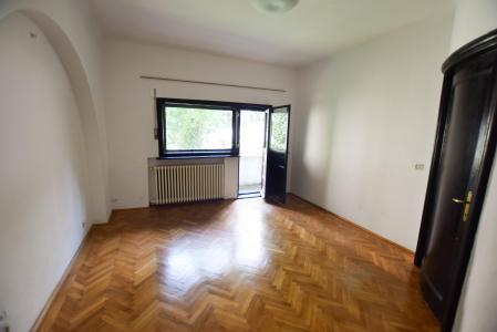 Piata Romana Dacia Eminescu Spatiu birouri 3 camere 100mp