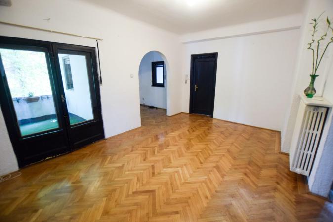 Piata Romana Dacia Eminescu Spatiu birouri 3 camere 100mp