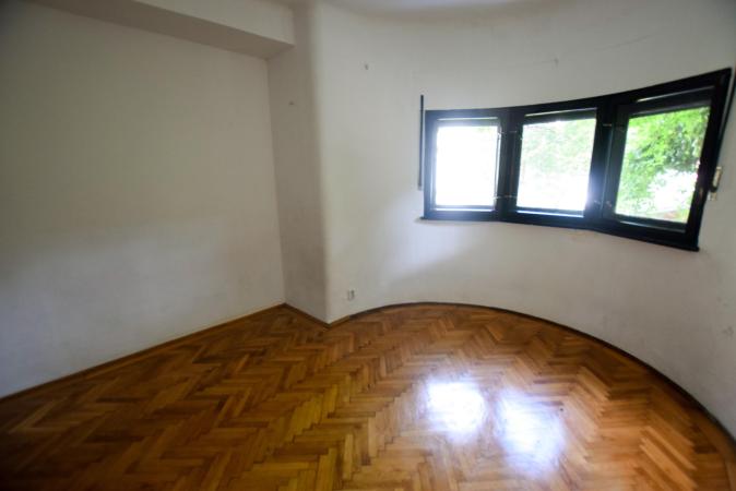 Piata Romana Dacia Eminescu Spatiu birouri 3 camere 100mp