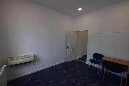 Tineretului Timpuri Noi Sincai Sp Birouri/Comercial in Vila D+P+M 160mp