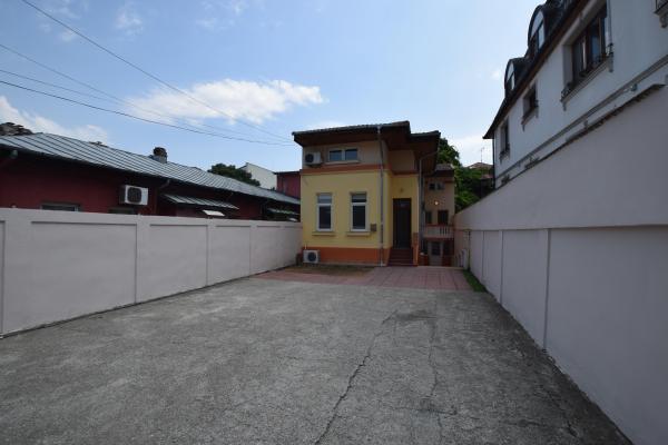 Tineretului Timpuri Noi Sincai Sp Birouri/Comercial in Vila D+P+M 160mp