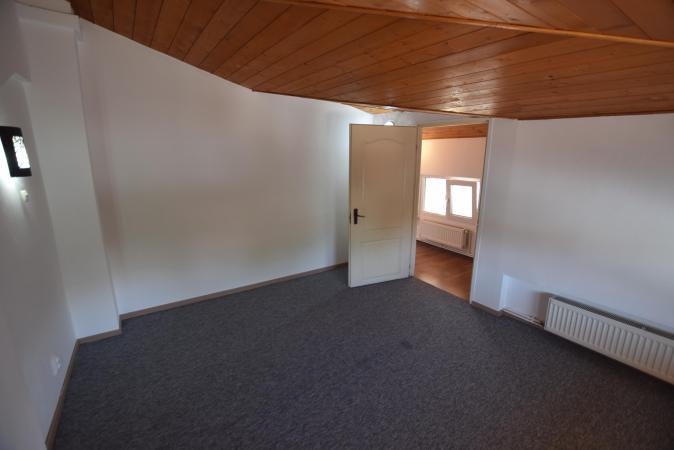 Tineretului Timpuri Noi Sincai Sp Birouri/Comercial in Vila D+P+M 160mp