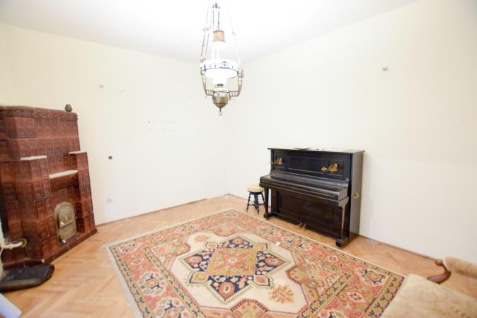 Romana Lascar Catariu Victoriei Spatiu comercial birouri Vila P+1 160mp