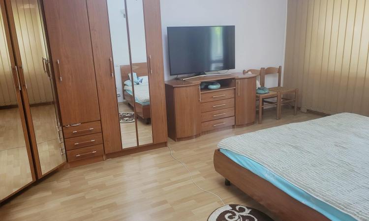 Unirii-Nerva Traian/centrala proprie/bloc reabilitat