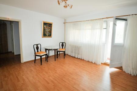 Apartament 3 camere - etaj 3 - 71 mp - Metrou Iancului