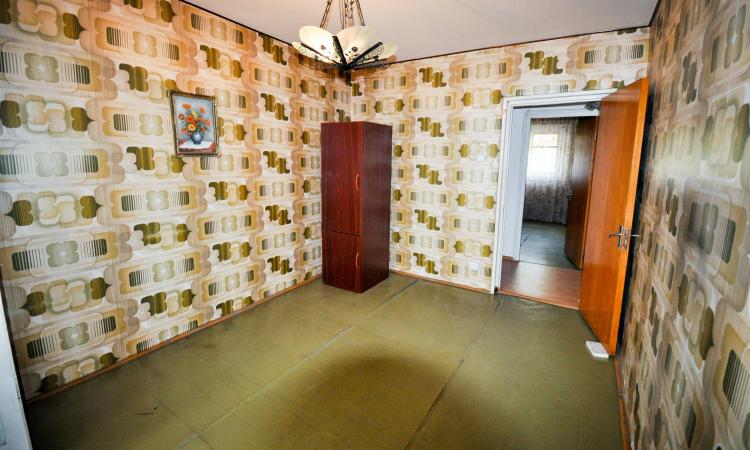 Apartament 3 camere - etaj 3 - 71 mp - Metrou Iancului