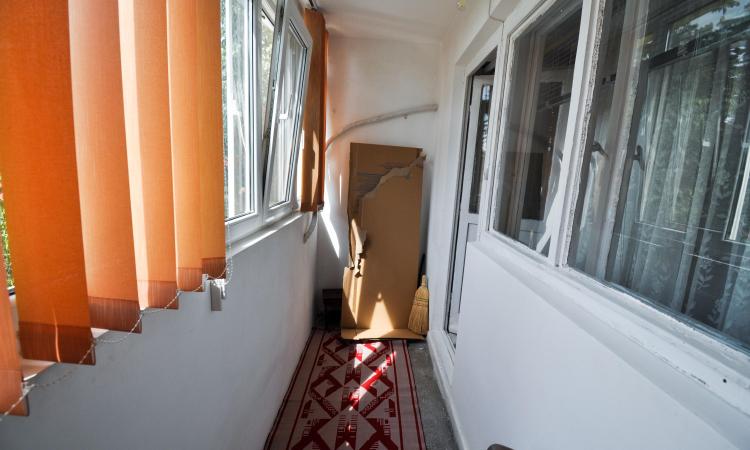 Apartament 3 camere - etaj 3 - 71 mp - Metrou Iancului