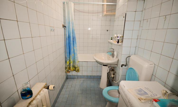 Apartament 3 camere - etaj 3 - 71 mp - Metrou Iancului