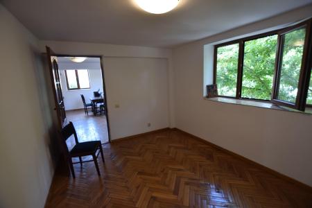 Unirii Coposu Mantuleasa Spatiu birouri in Vila Deosebita 160mp 6 camere