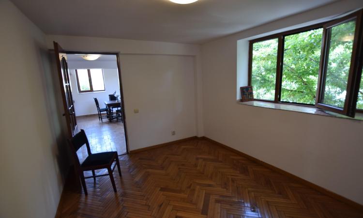 Unirii Coposu Mantuleasa Spatiu birouri in Vila Deosebita 160mp 6 camere