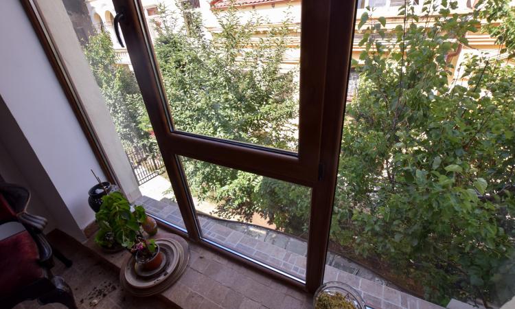 Unirii Coposu Mantuleasa Spatiu birouri in Vila Deosebita 160mp 6 camere