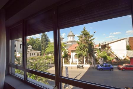Calea Calarasi Piata Muncii Apart 3 camere Decom Centrala Parcare