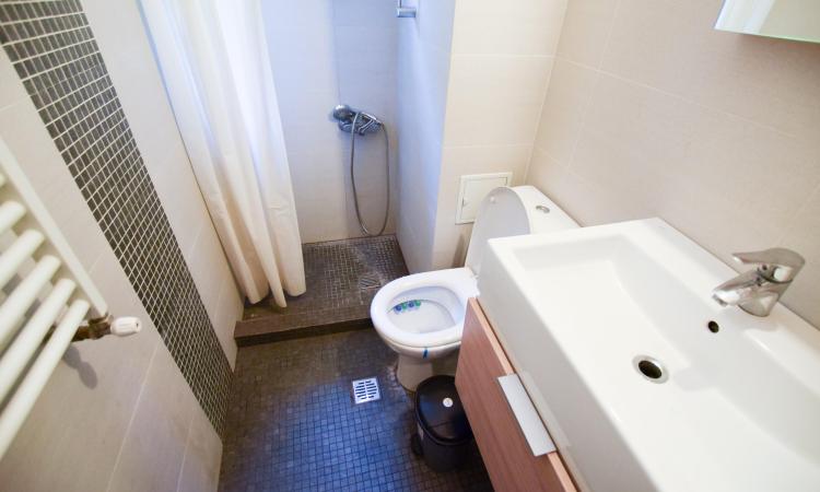 Calea Calarasi Delea Apart 2 camere Bloc Nou Centrala Balcon
