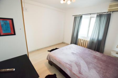 Calea Calarasi Delea Apartament 3 camere Centrala Proprie Balcon