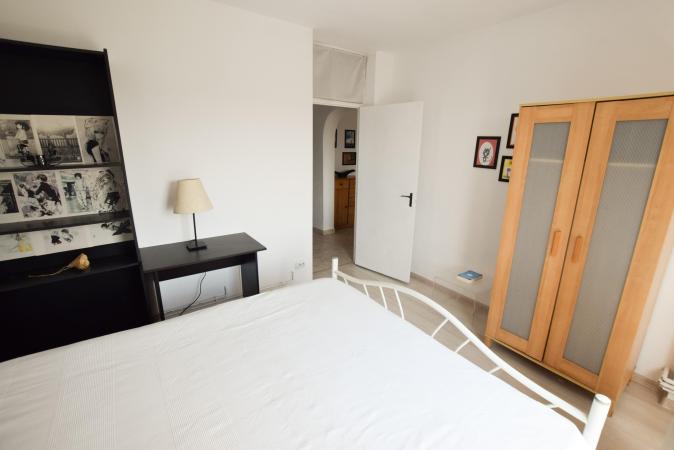Calea Calarasi Delea Apartament 3 camere Centrala Proprie Balcon