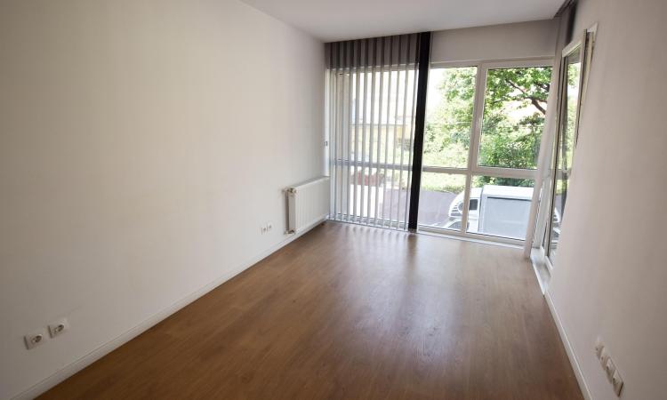 Calea Calarasi Delea Matei Basarab Sp birouri 2 camere Centrala