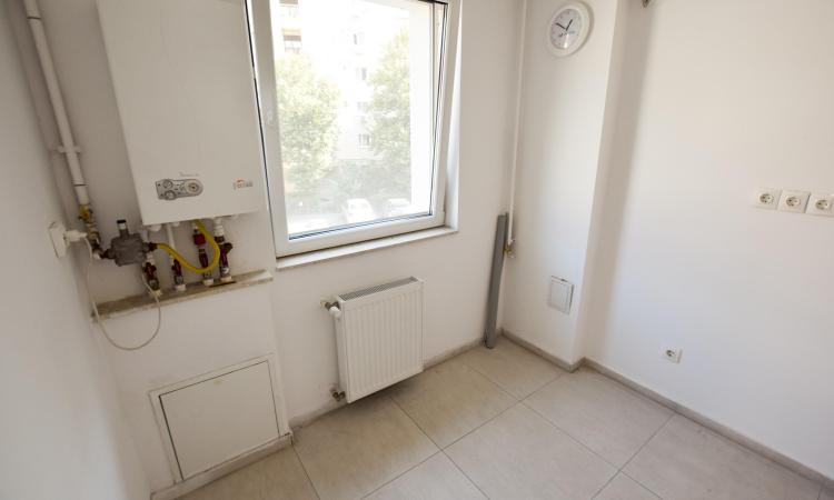 Calea Calarasi Delea Matei Basarab Sp birouri 2 camere Centrala
