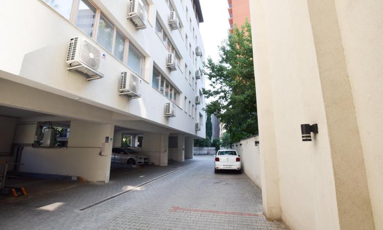 Calea Calarasi Delea Matei Basarab Sp birouri 2 camere Centrala