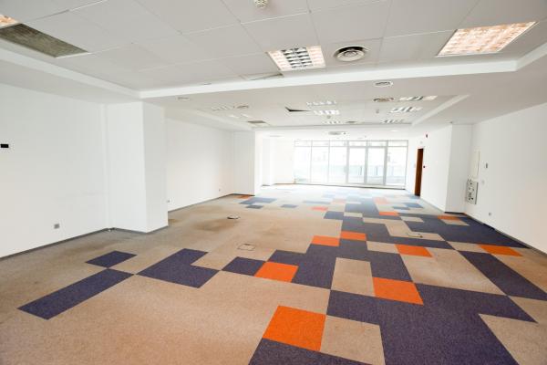 Universitate 5 minute metrou Spatiu birouri Open Space 160mp Cladire Noua