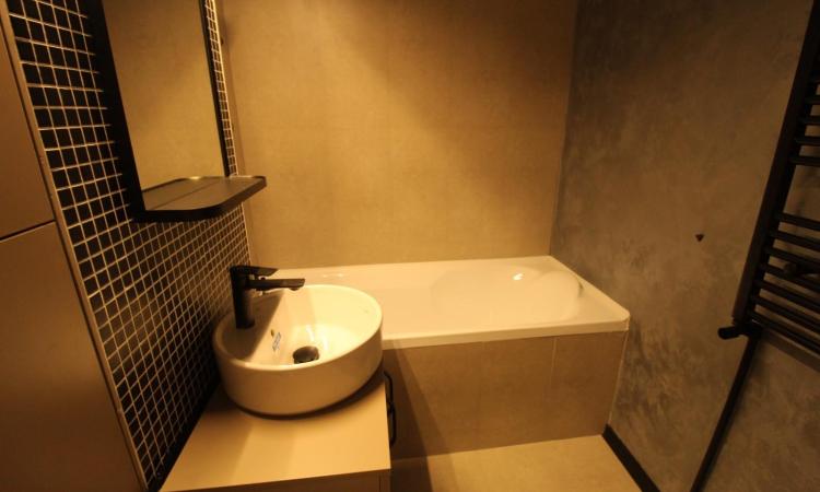 Unirii-Bulevardul Unirii-Fantani/Complet renovat