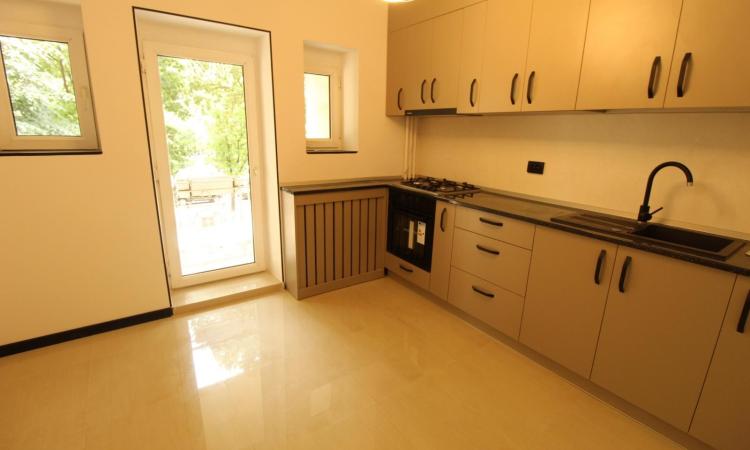 Unirii-Bulevardul Unirii-Fantani/Complet renovat