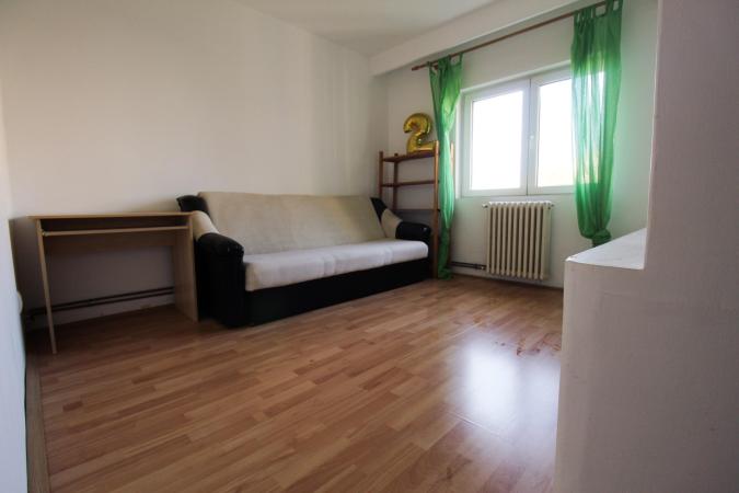 Unirii-Nerva Traian/Camera de Comert-Mircea Voda-centrala proprie/bl. reabilitat