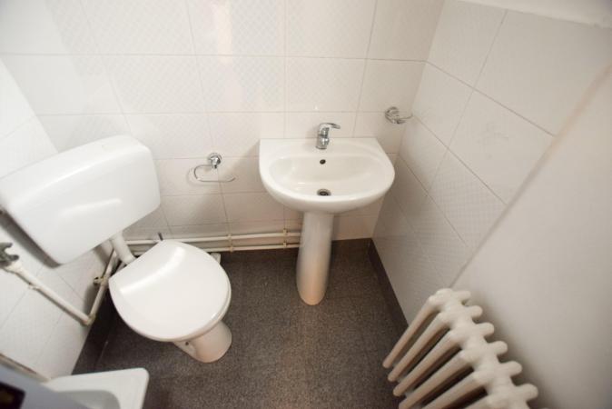 Tineretului metrou Timpuri Noi Spatiu birouri 3 camere 70mp
