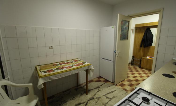 Decebal-Bulevardul Decebal stradal-Piata Muncii-metrou