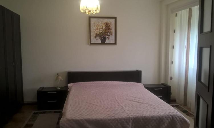 Unirii-Libertatii-Bld. Libertatii-centrala proprie/loc de parcare