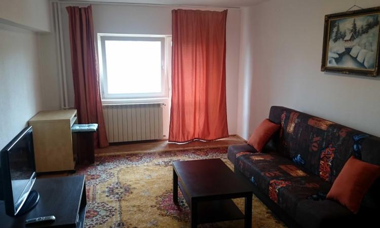 Unirii-Bulevardul Unirii Zepter-vedere bulevard/loc de parcare ADP