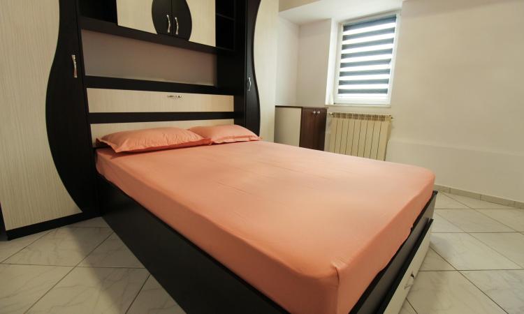 Garsoniera DUBLA-2 camere-Terasa 90 mp-Unirii-Piata Alba Iulia/complet renovata