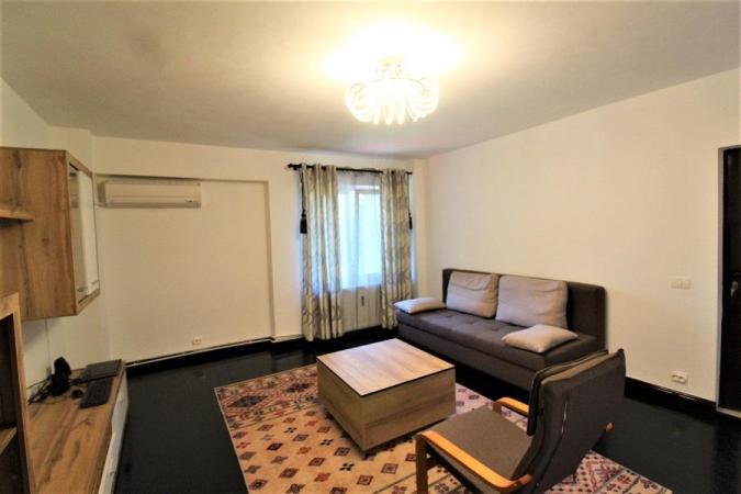 Apartament 2 camere Unirii - Sfanta Vineri - imobil 1991