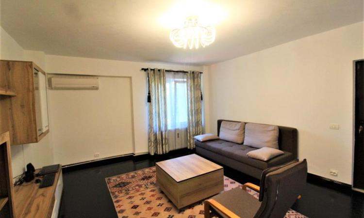 Apartament 2 camere Unirii - Sfanta Vineri - imobil 1991
