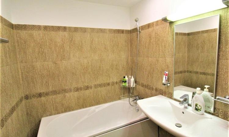 Apartament 2 camere Unirii - Sfanta Vineri - imobil 1991